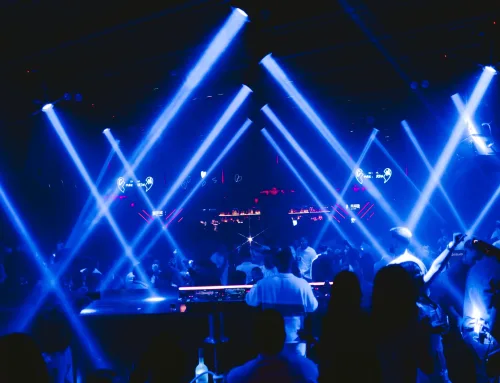 Discotecas en Málaga que abren el viernes: guía completa 2026